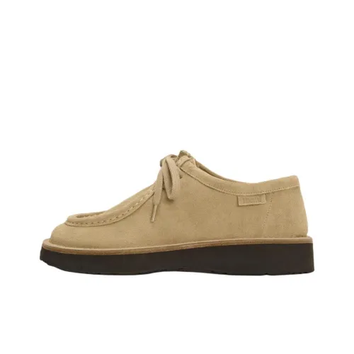 LOEWE FARO Повседневная обувь 3 см Женская Бежевая