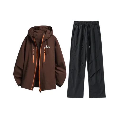 Комплекты ветровки и штанов