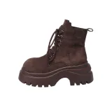 Коричневый