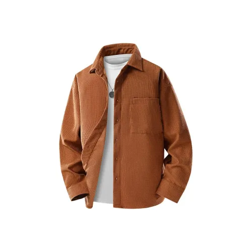 PGNC Create A Laid Спина Модный мужчина ATMOSPHERE Без усилий демонстрирующий модный мужской стиль