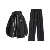 Чёрный топ + чёрные штаны