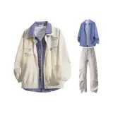 Абрикосовое пальто + сапфирово-синяя рубашка + светло-серые штаны