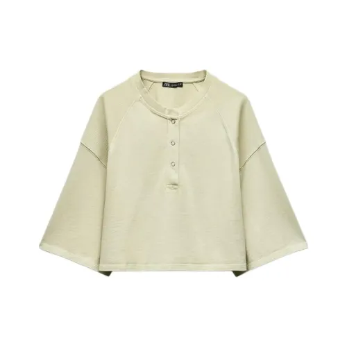 ZARA Светло-зеленые женские футболки