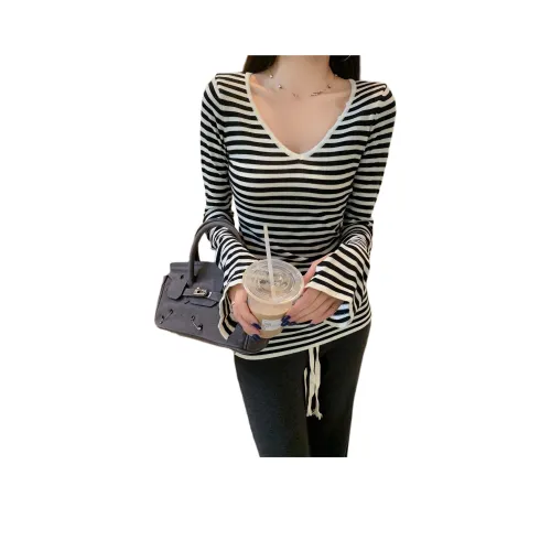 CASTLE WOODS Женская трикотажная одежда