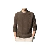 Сосново-серый, коричневый.