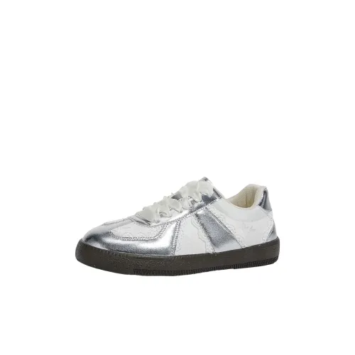 Meter Low Топ KIDS Lifestyle Shoes