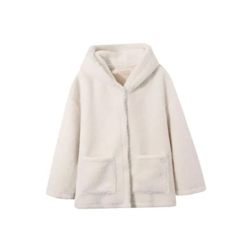 ONE PASS STUDIO Velvet Feel Пальто Женское