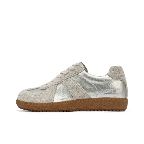 Smiley Low Топ Немецкие армейские кроссовки Женские Серый тон Серебряный