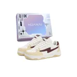 Бежево-красный