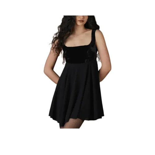 Nuif Черные Женские Слиплатья