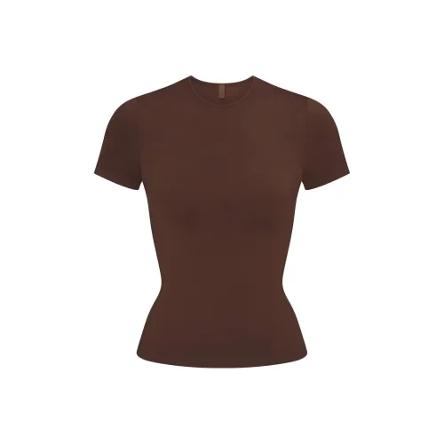 SKIMS Какао Какао Женские T-рубашки