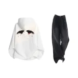 Комплект одежды (Белый топ + Черные и серые штаны)