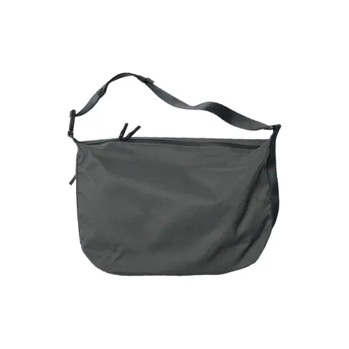 UNIQLO Полиэстер Плечо Сумка Унисекс Темно-Серый