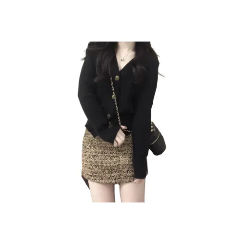 BONAS Женские Комплекты с Юбкой