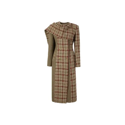 Aghr Женское пальто в красной клетке