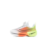 Белый, оранжевый, зеленый.