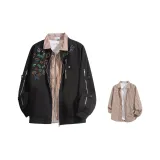 Чёрное пальто + кофейная рубашка в клетку