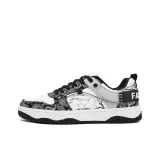 бело-черный