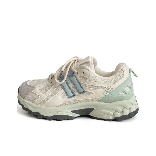 GOSO Толстая подошва Низкий топ Женские