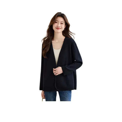 YPUT Черное Женское Короткое Пальто