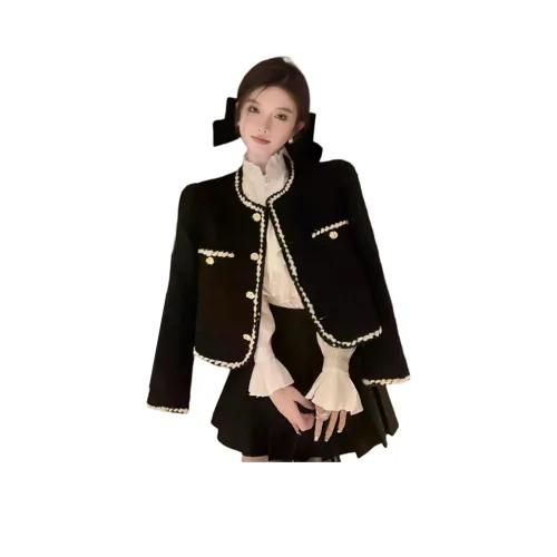 Gentle Welcome Cropped Coat Women's