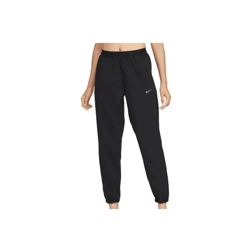 Nike Черные Женские Спортивные Брюки
