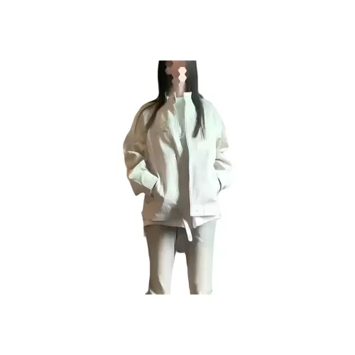 DARK HORSE Экрю Унисекс Куртки