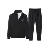 Black Two-Piece Set (No Logo Print)  
Черный двухкомпонентный комплект (без логотипа с принтом)