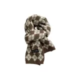 Шарф с маленьким ромбовидным узором цвета хаки