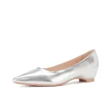 Серебристый