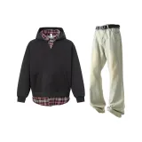 Темно-серый худи + желтые грязные джинсы с разрезами