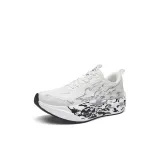 бело-черный