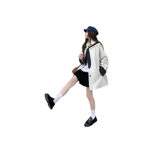 Gentle Welcome Повседневный костюм женский