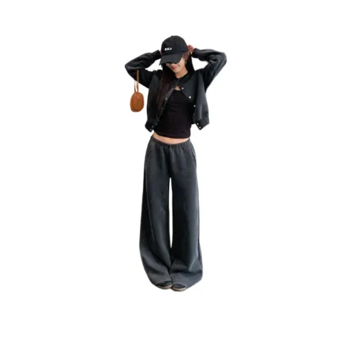 Gentle Welcome Повседневный костюм женский