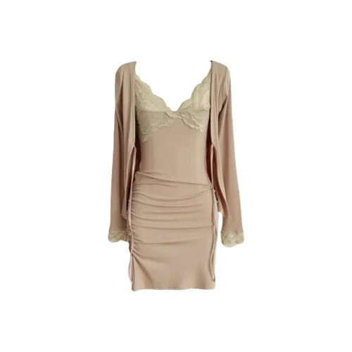 Udon House Женские Комплекты с Юбкой