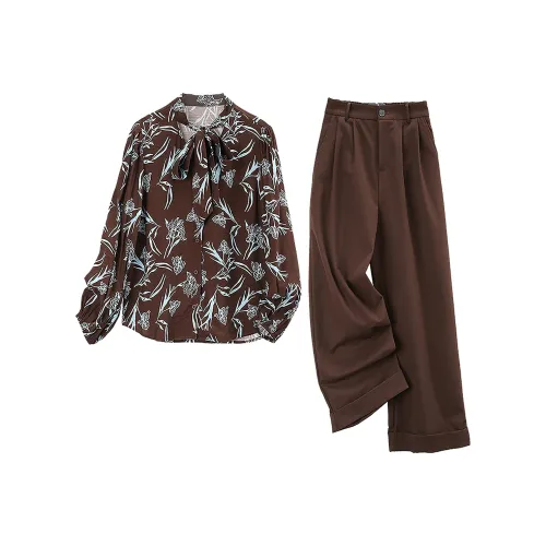 A paradise for awakening Повседневный костюм женский