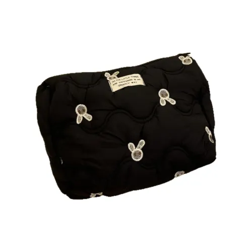 Пан Фарфор Черная вышивка Кролик Премиум Нишевый Сумка для хранения Портативная Большая емкость Путешественная Сумка для туалетных принадлежностей Косметичка