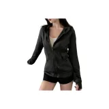 Темно-серый