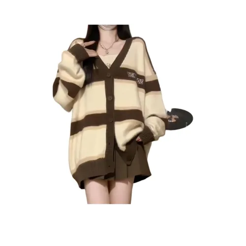 AHRTB Женские Комплекты с Юбкой