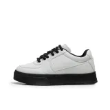 Чёрно-белый