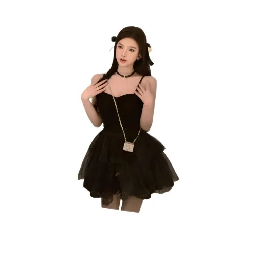 TONYBEAR Черные Женские Короткие Платья с Короткими Рукавами