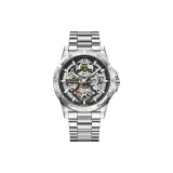 Серебряный корпус с черным циферблатом, стальной браслет.