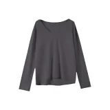 Дымчато-серый