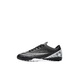 Черные сломанные шипы