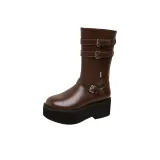 Коричневый