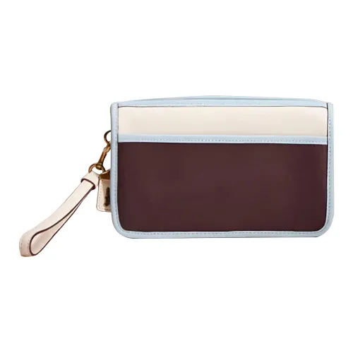 COACH Wristlet Клатчи Женские
