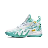 Лунно-белый