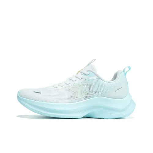 XTEP Низкие беговые кроссовки для женщин парусный белый туманный синий