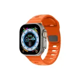 Оранжево-красный