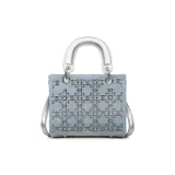 Серебристый